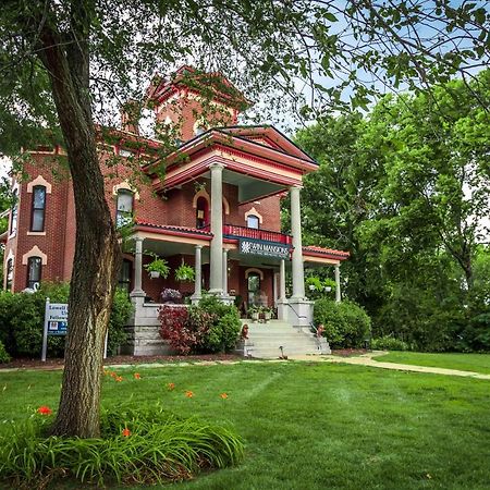 Lyons Twin Mansions Otel Fort Scott Dış mekan fotoğraf